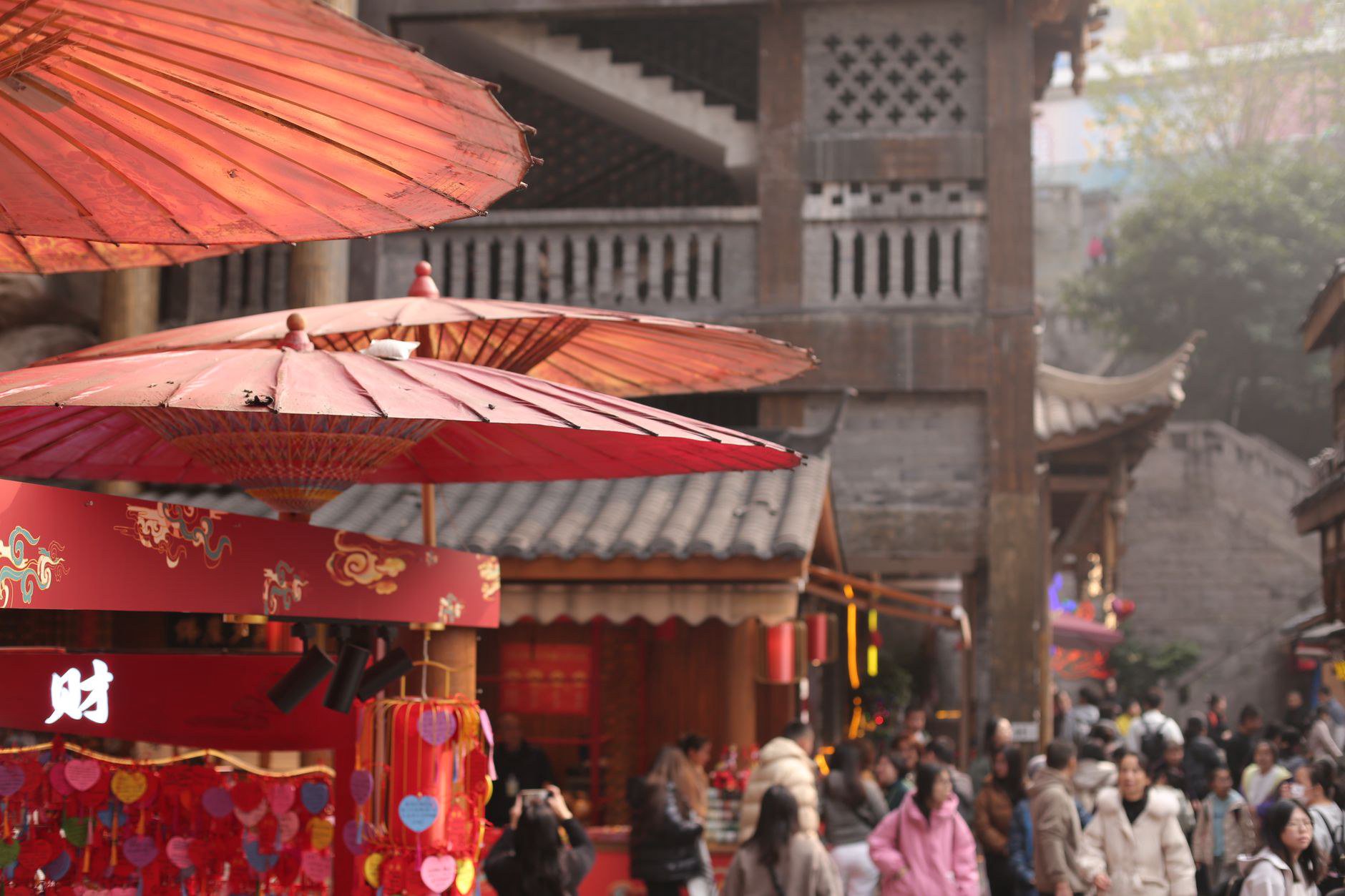 Tour du lịch kết hợp mua sắm tại Trung Quốc đang thu hút nhiều khách hàng Việt Tour du lịch kết hợp mua sắm tại Trung Quốc đang thu hút nhiều khách hàng Việt